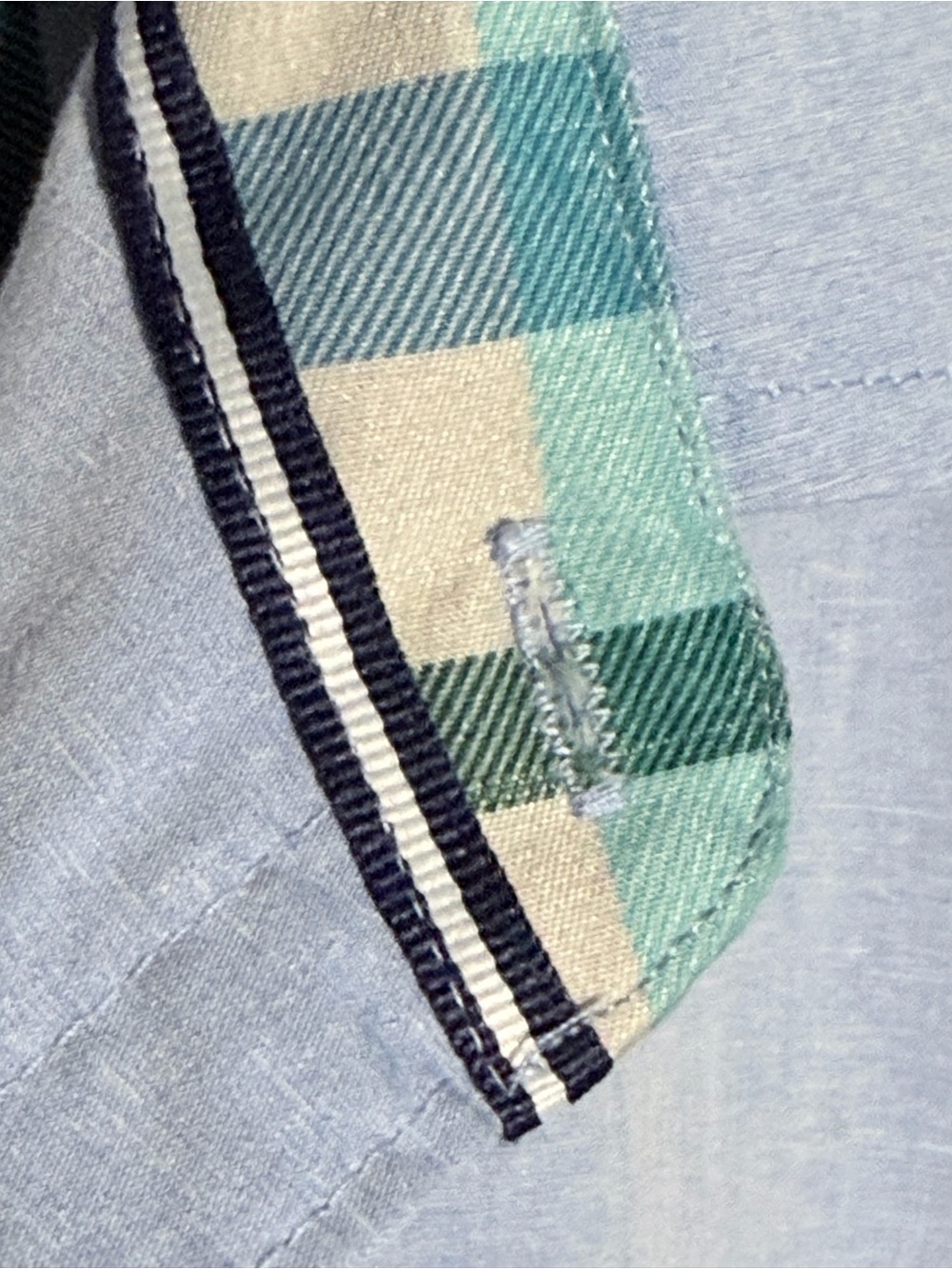 Croft & Barrow Light Blue Long-Sleeve Dress Shirt with Contrast Plaid Collar - Picture 4 of 8
